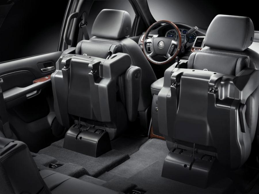  Cadillac Escalade 2007 года  (фото 13 из 106)